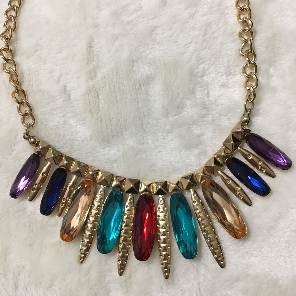 NWOT Multi-color Necklace